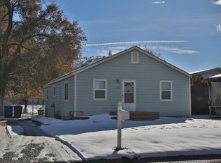 718 Harrison St, Sheridan, WY 82801