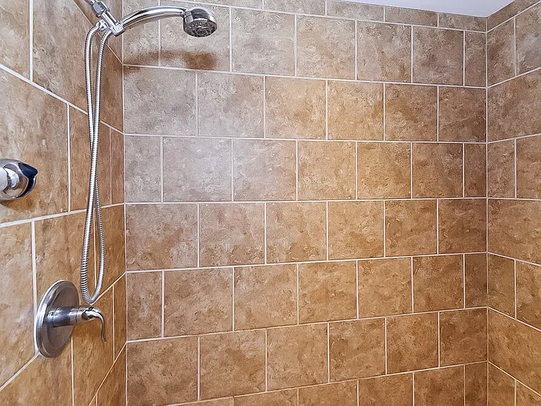 4085 Colton Dr — Photo 11