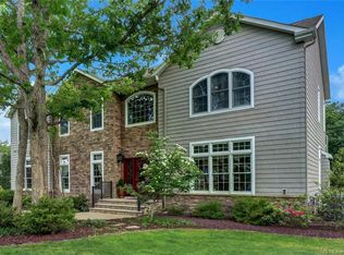 29 5th St, Barnegat, NJ 08005