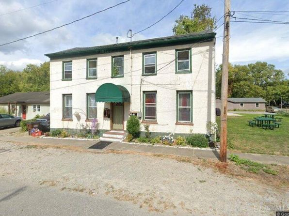 215 Quarry St, New Richmond, OH 45157