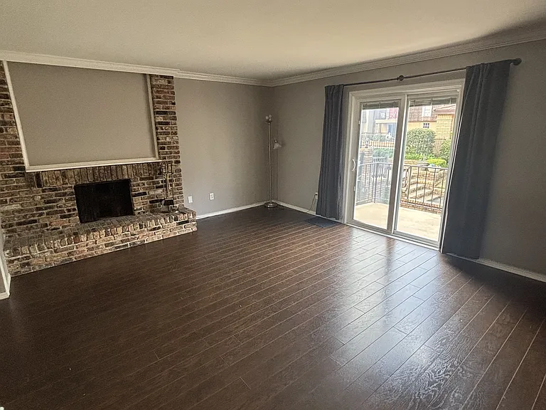 181 Old Montgomery Hwy #B — Photo 6