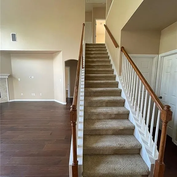 704 S Frontier Ln — Photo 24
