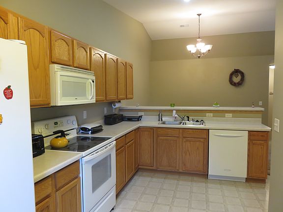 3rd image of 1949 27th Ave #16