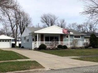 181 Pryor Ave, Tonawanda, NY 14150