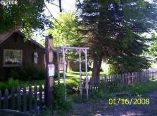 1604 Orchard St, Cove, OR 97824