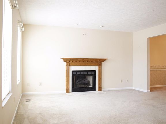 4th image of 7778 Joan Dr