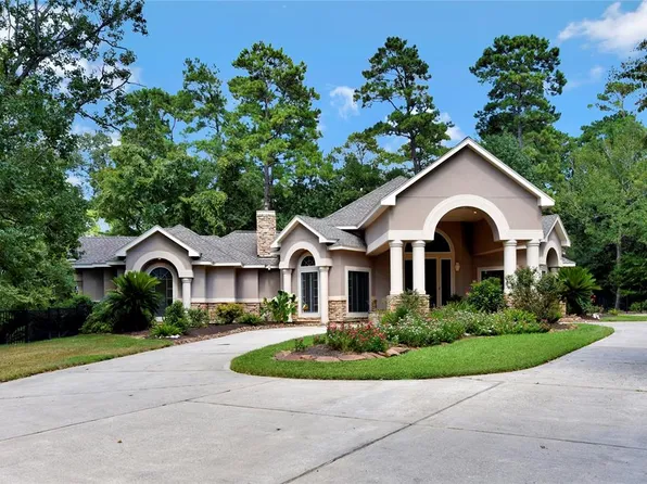 13706 Lost Creek Rd, Tomball, TX 77375