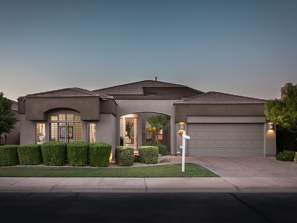 1st image of 8652 E Tuckey Ln