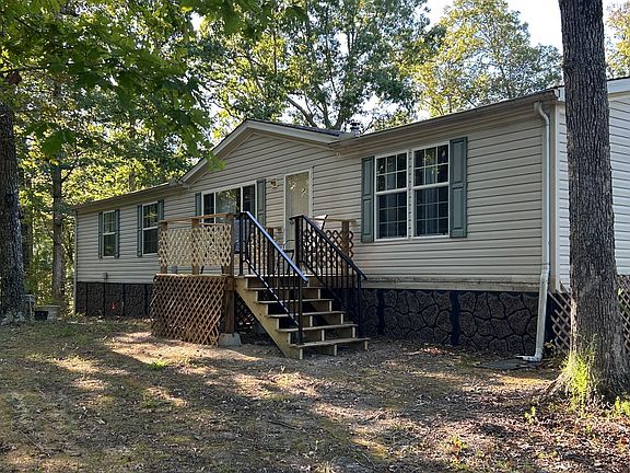2nd image of 885 Sandys Camp Rd