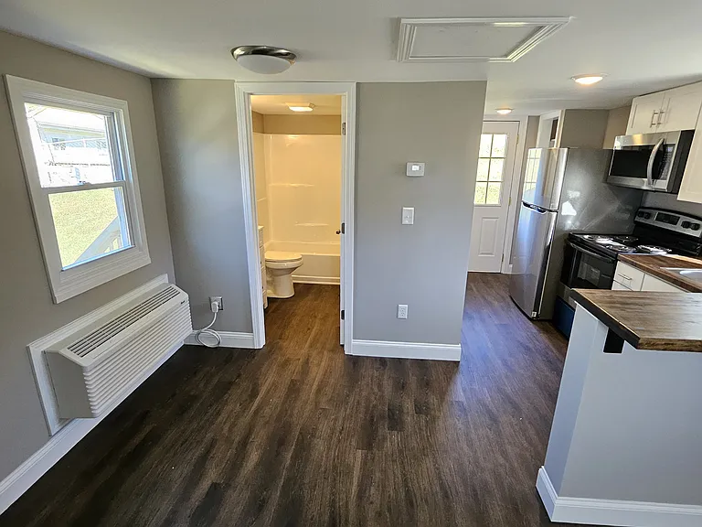 322 Mill St #1 — Photo 4