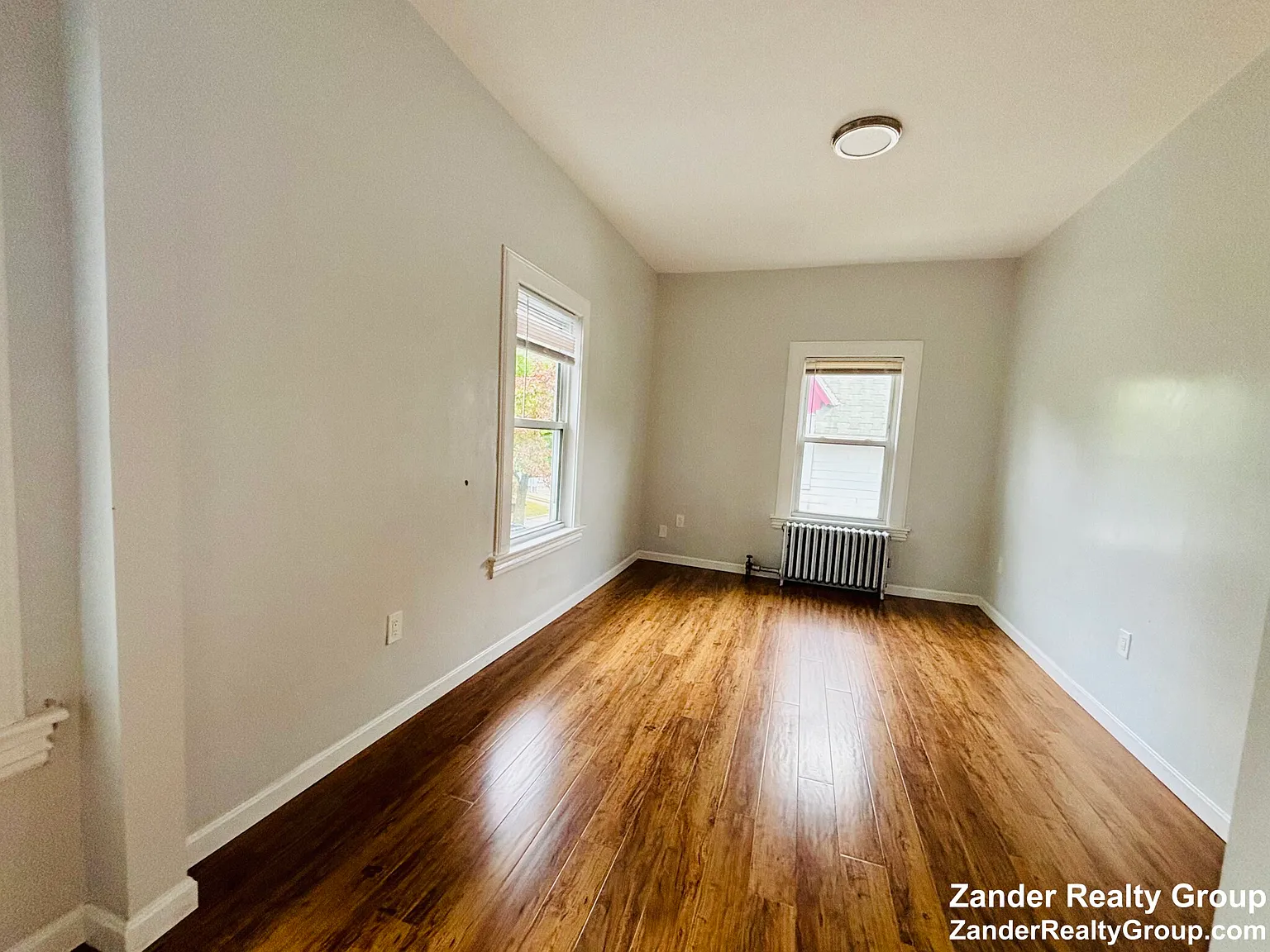 3 bed, 1.0 bath, $3,400 — Photo 3