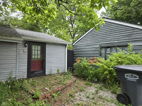 2390 Raible Ave, Anderson, IN 46011