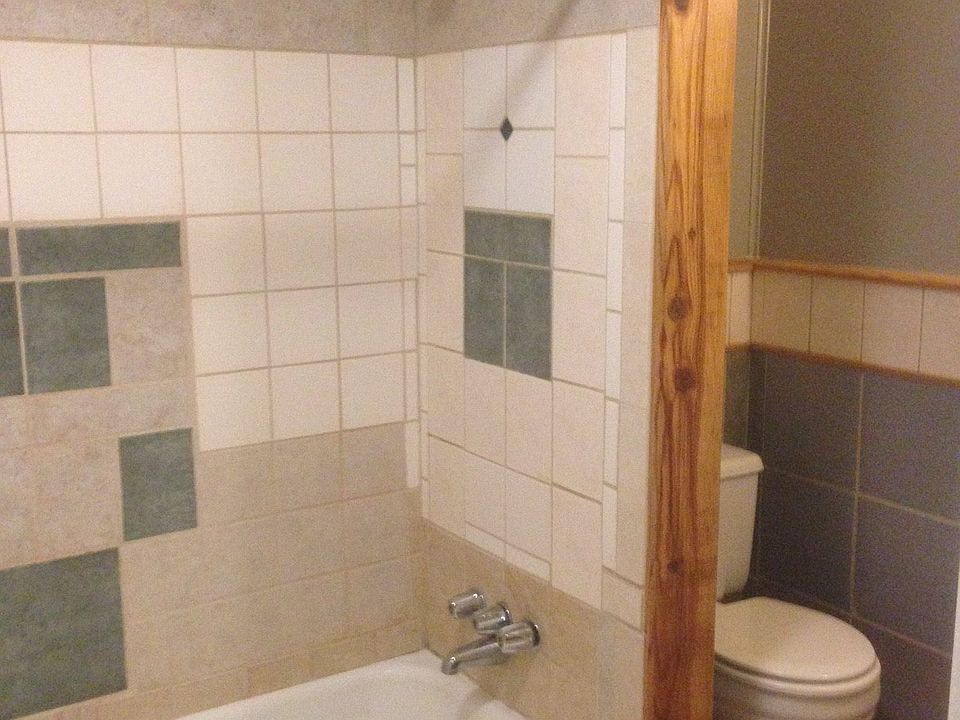 Unit 3 - bathroom
