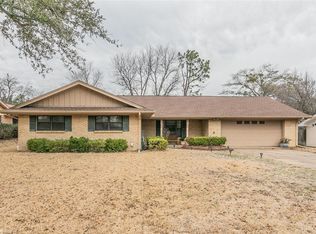 608 Deer Dr, Greenville, TX 75402