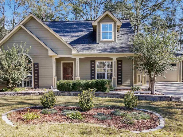 125 Ashton Woods Dr, Chelsea, AL 35043