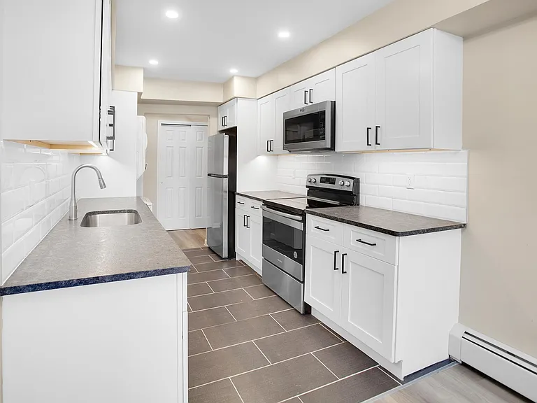 10 Forest Dr — Photo 6