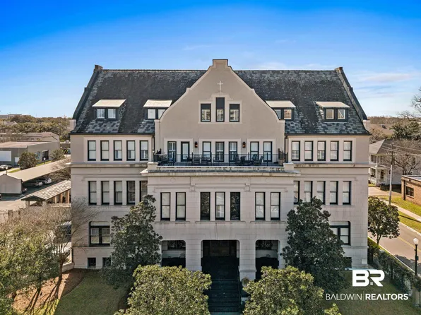 753 Saint Francis St APT 2001B, Mobile, AL 36602