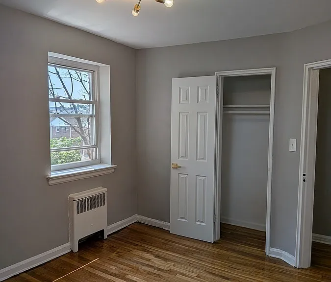 1276 Clinton Ave #3D — Photo 1