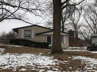 5413 NE 41st Ter, Kansas City, MO 64117