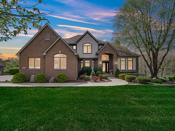 4th image of 84 Liberty Lakes Dr