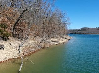 Honey Creek Rd, Eureka Springs, AR 72631