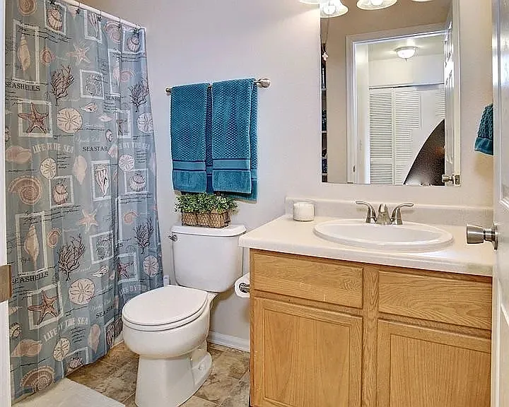 1143 East Carolina Avenue - 3 — Photo 4