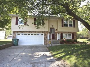 3330 Ferris Dr, Decatur, IL 62521