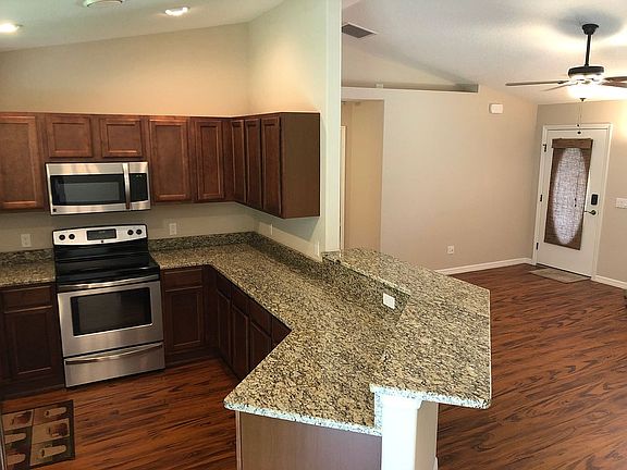 4th image of 8611 N Spartan Dr