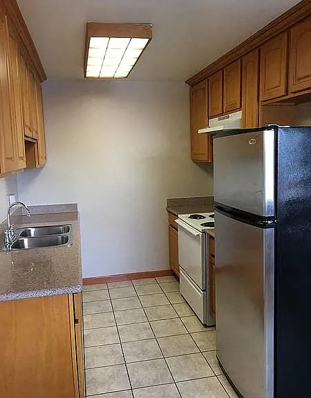 Belaire Apts, Santa Clara — Photo 7