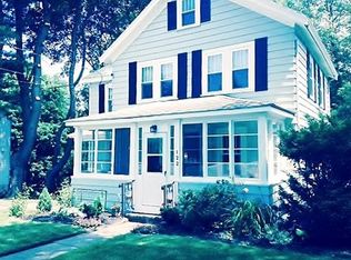 122 Spring St, Walpole, MA 02081