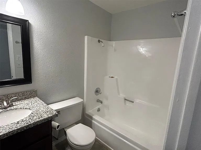 12912 Pegasus St — Photo 17
