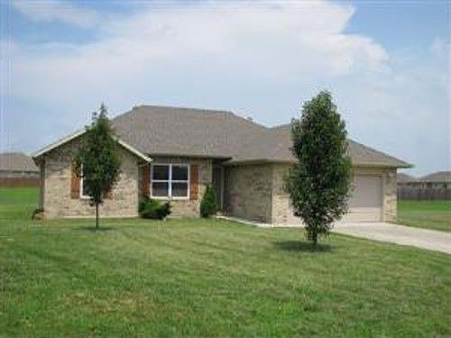 1st image of 138 Lace Bark Ave