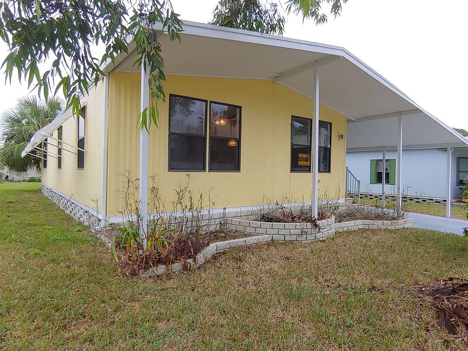 1st image of 2123 Greenside Dr
