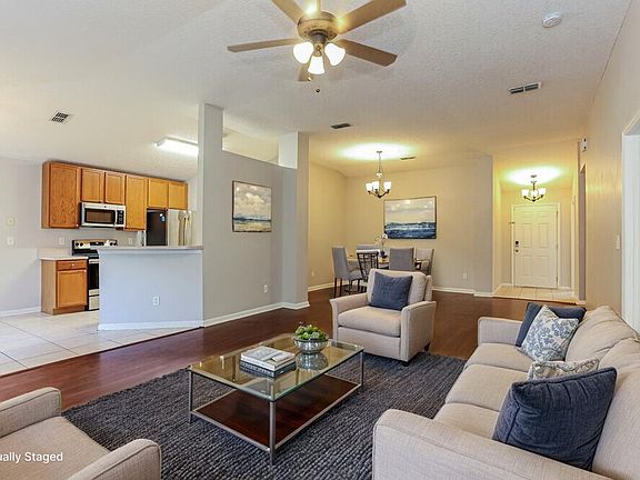 4th image of 3382 Westfield Dr