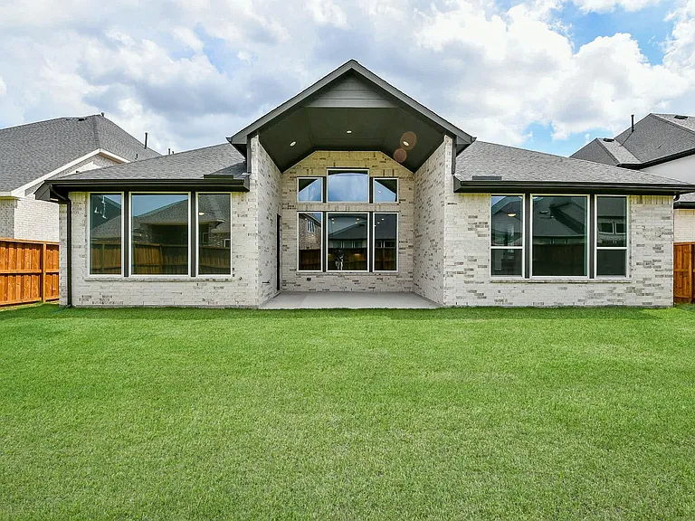 4859 Antler Run Dr — Photo 3