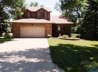 427 Kringen Ave, Baltic, SD 57003