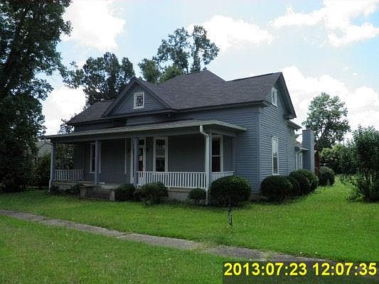 1st image of 402 E Church St