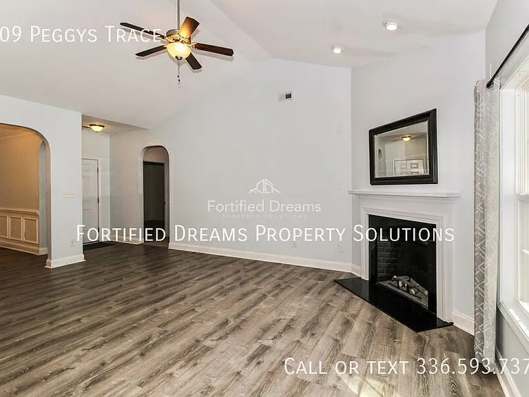 209 Peggys Trce — Photo 4