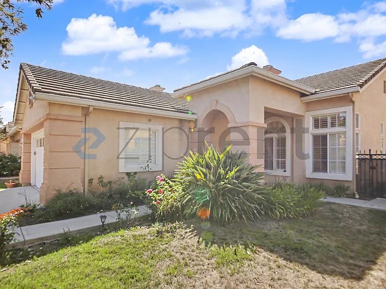 1477 Sappanwood Ave — Photo 3