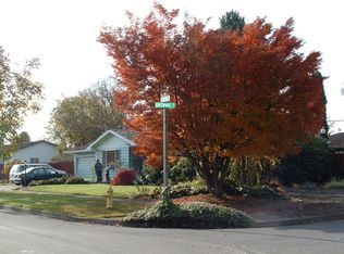 2378 Grovedale Dr, Springfield, OR 97477