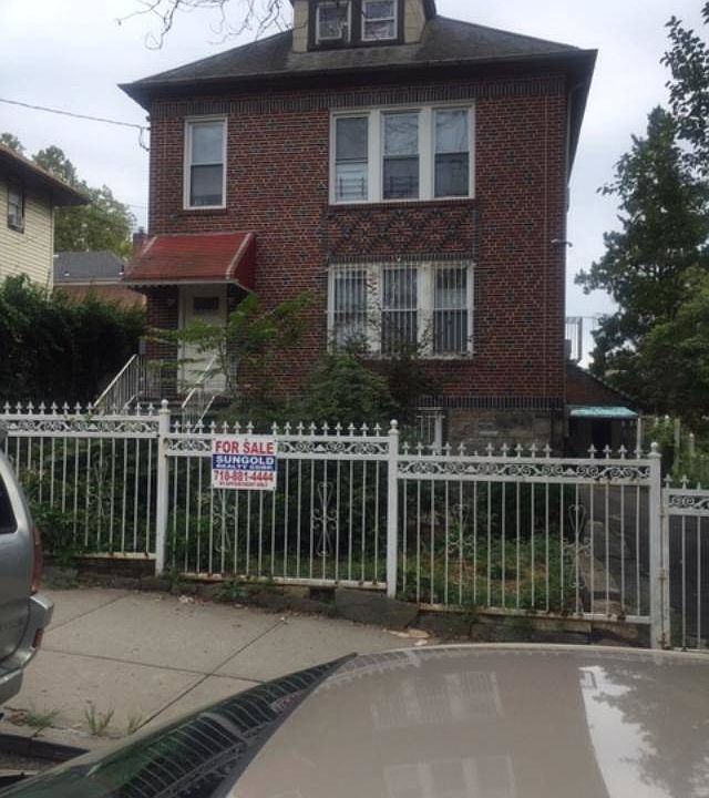 1st image of 2058 Nereid Ave #40