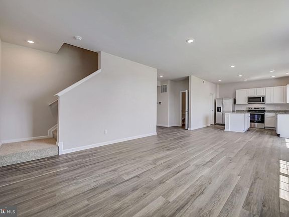 6th image of this home