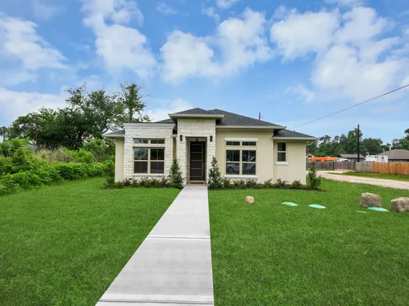 16747 Forest Trail Dr, Channelview, TX 77530