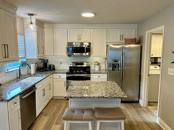 Granite countertops 