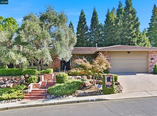 864 Richard Ln, Danville, CA 94526