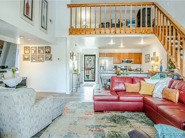 74 Wrenwood Circle #3B, Lake Ozark, MO 65049