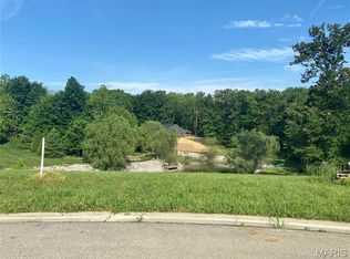 619 Wedgewood Ln, Trenton, IL 62293