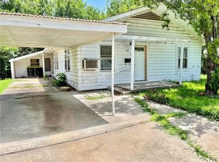103 N Rangeline St, Tecumseh, OK 74873