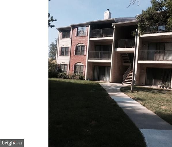 1st image of 30 Rickard Ct
