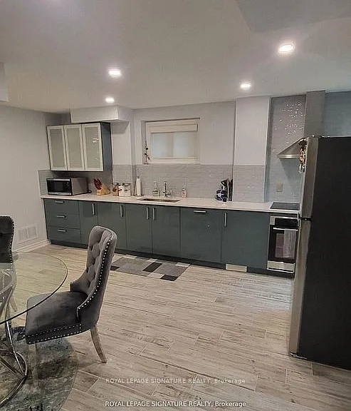 24 Homerton Ave #BASEMENT STUDIO — Photo 3
